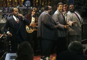 Reginald VelJohnson, Ken Page, Ron Taylor, Ludie C. Washington, and Ron Kellum in Family Matters (1989)