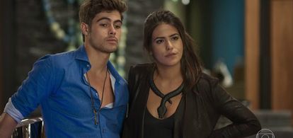 Antonia Morais and Rafael Vitti in Rock Story (2016)