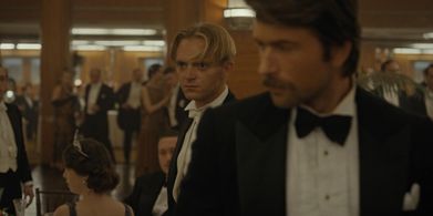 Young Arthur and Spencer Dutton in '1923'