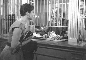 Narciso Ibáñez Menta and Paola Loew in Fin de mes (1953)