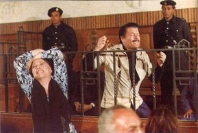 Faten Hamamah and Shukri Sarhan in Leilet al quabd al Fatma (1984)