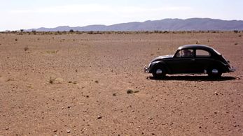 Jenny Agutter, John Meillon, and Luc Roeg in Walkabout (1971)