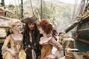 Johnny Depp, Vanessa Branch, and Lauren Maher in Pirates of the Caribbean: At World's End (2007)