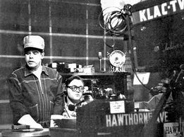 Daws Butler and Jim Hawthorne in This Is Hawthorne (1950)