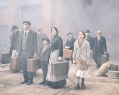 Catherine Nastasi, Carly Robell, and Tony Sharra in The Making of the Mob (2015)