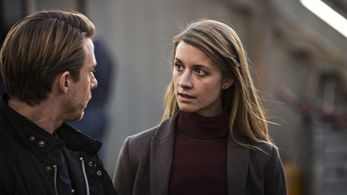Johannes Lassen and Sara Hjort Ditlevsen in Gidseltagningen (2017)