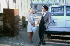 Ali Nasirian and Fourouzan in The Cycle (1977)