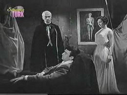 Ayfer Feray, Atif Kaptan, and Bülent Oran in Dracula in Istanbul (1953)