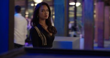 Samantha Richelle in Almost Paradise (2020)