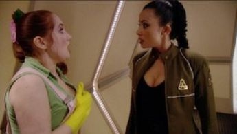 Rachel Grant and Fiona Reynard in Starhyke (2009)