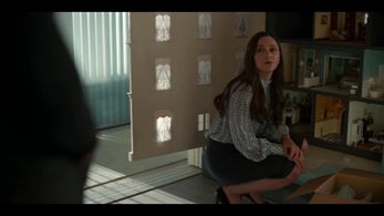 Julie Craig in Truth Be Told (2019)