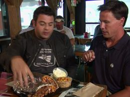 Adam Richman in Man v. Food (2008)