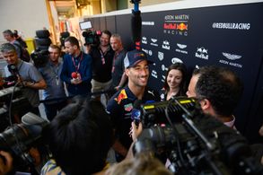 Daniel Ricciardo in Formula 1: Drive to Survive (2019)