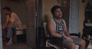 Jameel Khan and Harsh Mayar in Gullak (2019)