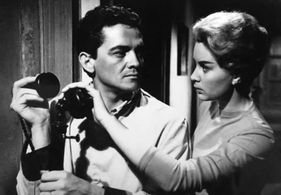 Elsa Daniel and Walter Vidarte in Luna Park (1960)