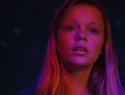 Allie Sheridan in The Ghosts of Christmas Eve (1999)