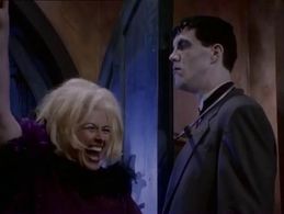 John DeSantis and Meredith Bain Woodward in The New Addams Family (1998)