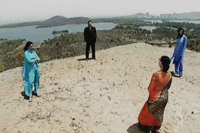 Achint Kaur, Chetan Hansraj, and Sakshi Tanwar in Kahaani Ghar Ghar Kii (2000)