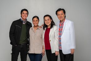 Ronnie Ricketts, Willie Ong, Liza Ong, and Mariz in I, Will: The Doc Willie Ong Story (2020)