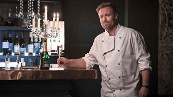 Ditch Davey in 800 Words (2015)