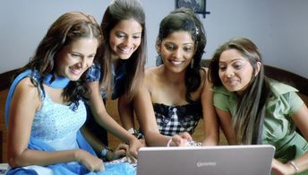 Kadambari Kadam, Pooja Sawant, and Sonalee Kulkarni in Kshanbhar Vishranti (2010)