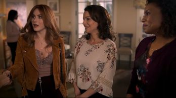 Dolly Parton's Heartstrings 