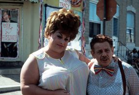 Divine and Jerry Stiller in Hairspray (1988)