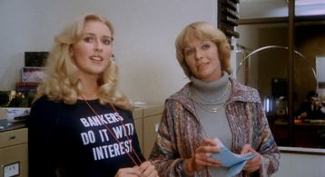 Gail Dahms-Bonine and Susannah York in The Silent Partner (1978)