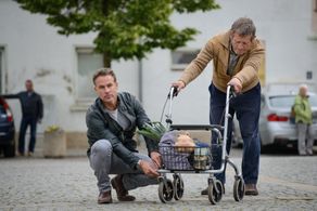 Marco Girnth and Werner Lustig in Leipzig Homicide (2001)