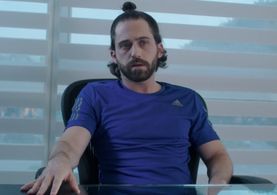 Tom Avni as Yoav. That's The Way You Love.