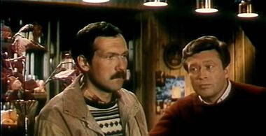 Aleksey Ivashchenko and Georgiy Martirosyan in Ransom (1986)