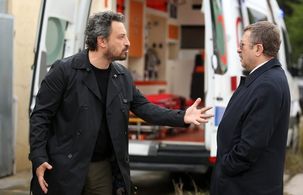 Erkan Can and Onur Saylak in Crash: 22.Bölüm (2019)