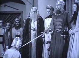 George Reeves, Pat Barton, William Fawcett, Nelson Leigh, and Marjorie Stapp in The Adventures of Sir Galahad (1949)