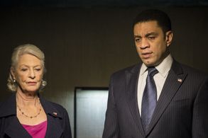 Jane Alexander and Harry Lennix in The Blacklist (2013)