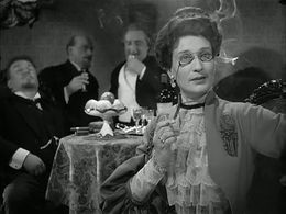 Nina Alisova in The Lady with the Dog (1960)