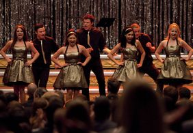 Lea Michele, Naya Rivera, Mark Salling, Cory Monteith, Dianna Agron, Chris Colfer, and Jenna Ushkowitz in Glee: Journey 