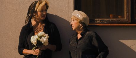 Zofia Czerwinska and Ewa Kasprzyk in Kanadyjskie sukienki (2013)