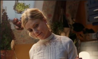 Still of Catharina Christie in commercial for 'Meny'.