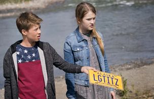 Ashley Gerasimovich and Liam Carroll in The Detour (2016)