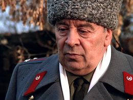 Leonid Bronevoy in The Promised Heaven (1991)