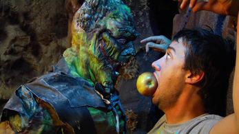 Aaron Gaffey and Jayk Gallagher in Atom TV (2008)