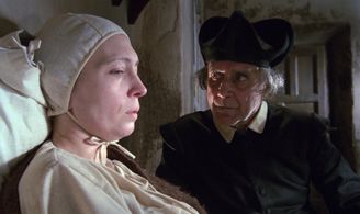 Manuel Alexandre and Mercedes Sampietro in Beyond the Walls (1985)