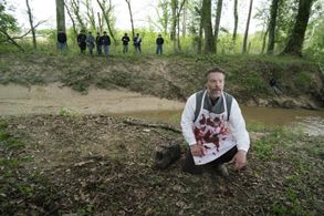 Miles Doleac in Son of a Gun (2019)