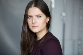 Francesca Knight headshot