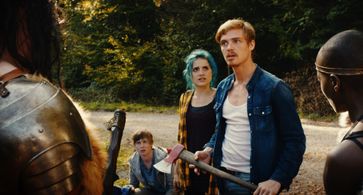 Mala Emde and David Schütter in Offline: Are You Ready for the Next Level? (2016)