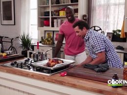 Bobby Deen and Sam Carter in Not My Mama's Meals (2012)