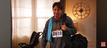 Rafael Siegel in Dhar Mann: Two mothers fight over Black Friday (2023)