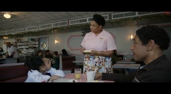 Still of Marcia Myers, Giancarlo Esposito, Austin Elle Fisher in Kaleidoscope