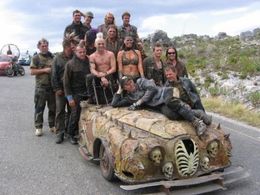 Stunt crew - Doomsday