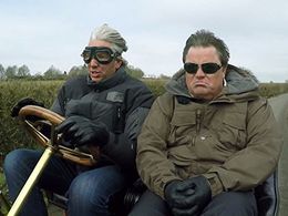 Mike Brewer and Edd China in Wheeler Dealers (2003)